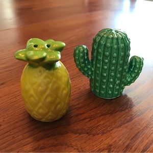 Pineapple and cactus salt and pepper shaker set